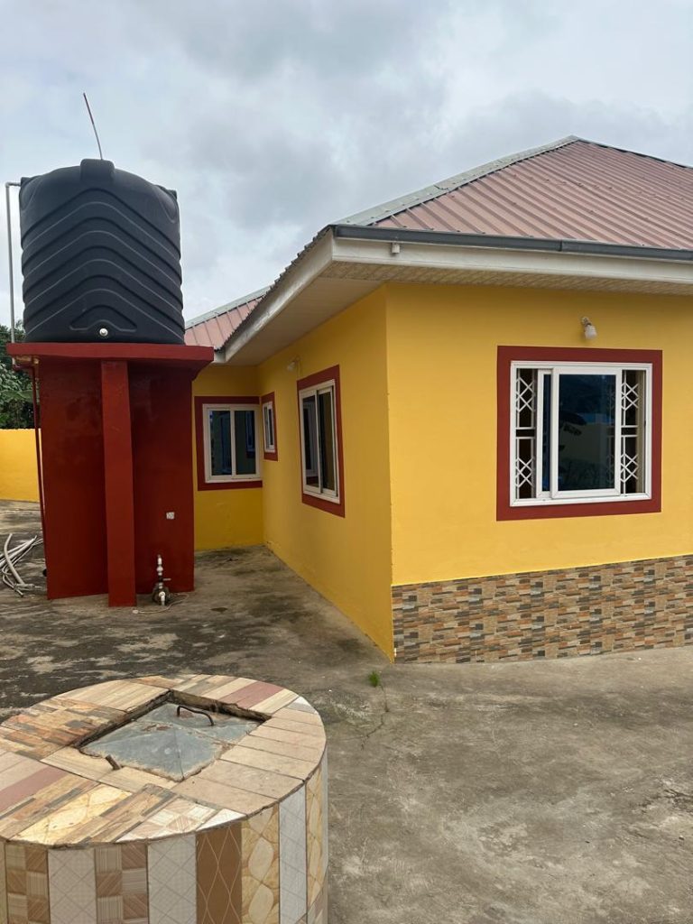4-Bedroom House for Sale in Koforidua – Osabene-Kentenkren